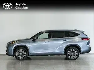 Usado Toyota Highlander Advance 248 CV (182 kW) 2022 Gris SUV