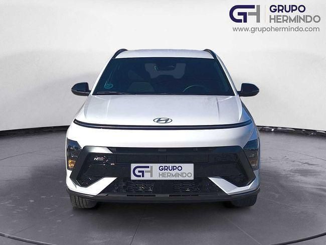Usado Hyundai Kona N Line 120 CV (88 kW) 2024 Blanco SUV