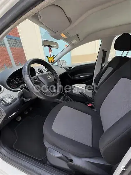 Usado Seat Ibiza Ecomotive 75 CV (55 kW) 2017 Blanco Berlina