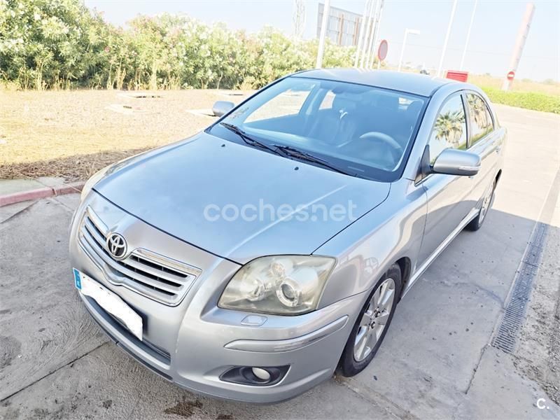 Gris / plata Usado 2008 Toyota Avensis Sol Berlina | 4500 € (Precio justo) - Imagen 1/4