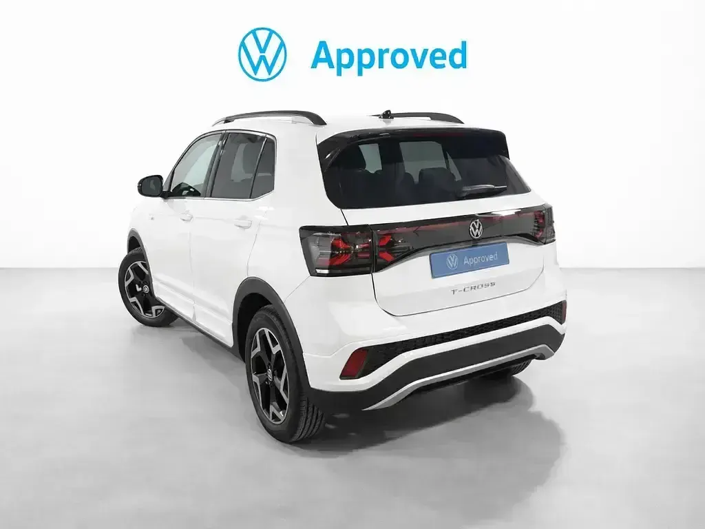 Usado VW T-Cross R-line 115 CV (84 kW) 2025 Blanco SUV
