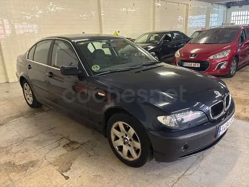 Usado BMW 318 143 CV (105 kW) 2002 Azul Berlina