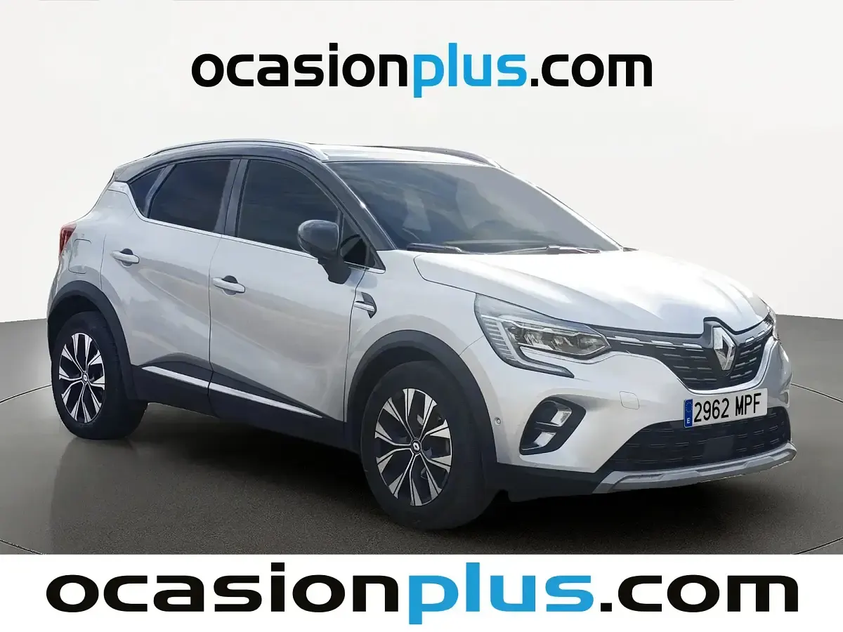 Usado Renault Captur Techno 90 CV (66 kW) 2024 Gris SUV