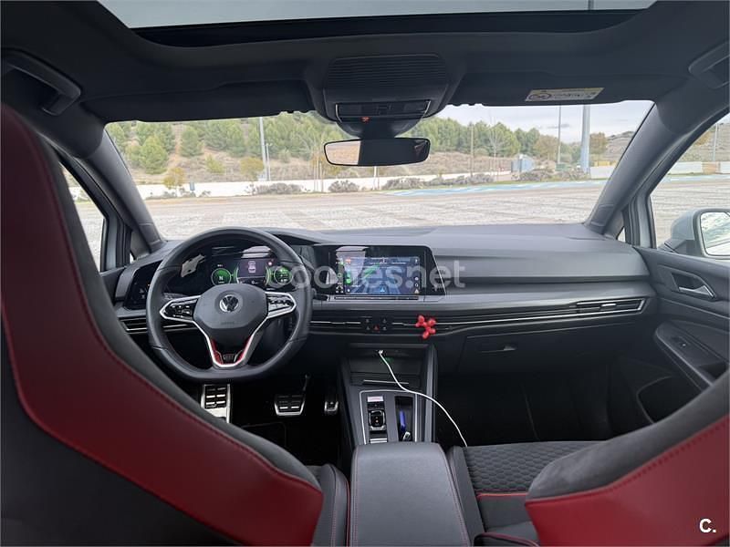 Usado VW Golf VIII GTI Clubsport 301 CV (221 kW) 2022 Gris / plata Berlina