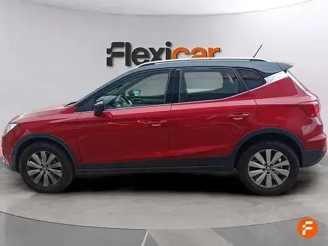 Używany Seat Arona XCELLENCE 115 KM (84 kW) 2019 Czerwony SUV