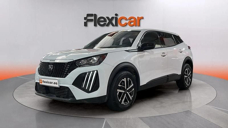 Usado Peugeot 2008 Active 101 CV (74 kW) 2023 Blanco SUV