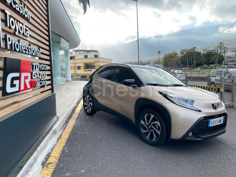 Beige Nuevo 2024 Toyota Aygo Utilitario | 14.650 € (Buen precio) - Imagen 1/4