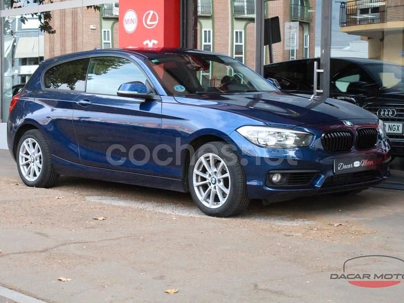 Azul Usado 2016 BMW 118 Sport Line Utilitario | 12.950 € (Buen precio) - Imagen 1/4