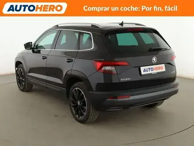 Usado Skoda Karoq Style 150 CV (110 kW) 2018 Negro SUV