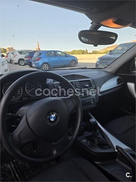 Negro Usado 2012 BMW 114 Sport Line Utilitario | 9300 € (Precio justo) - Imagen 1/4
