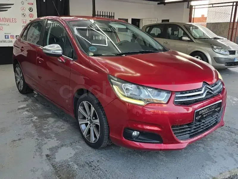 Usado Citroën C4 Business Class 99 CV (72 kW) 2016 Granate Berlina
