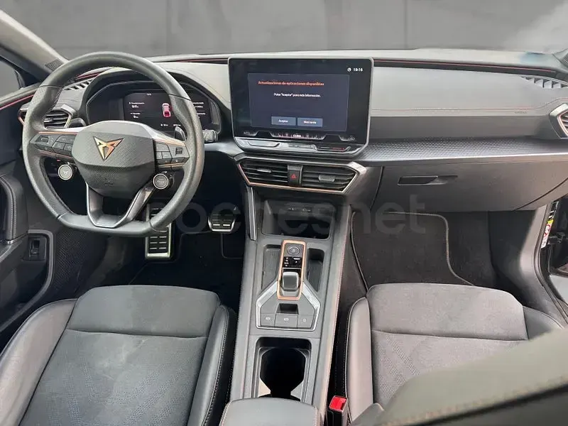 Usado Cupra Leon 150 CV (110 kW) 2025 Negro Familiar