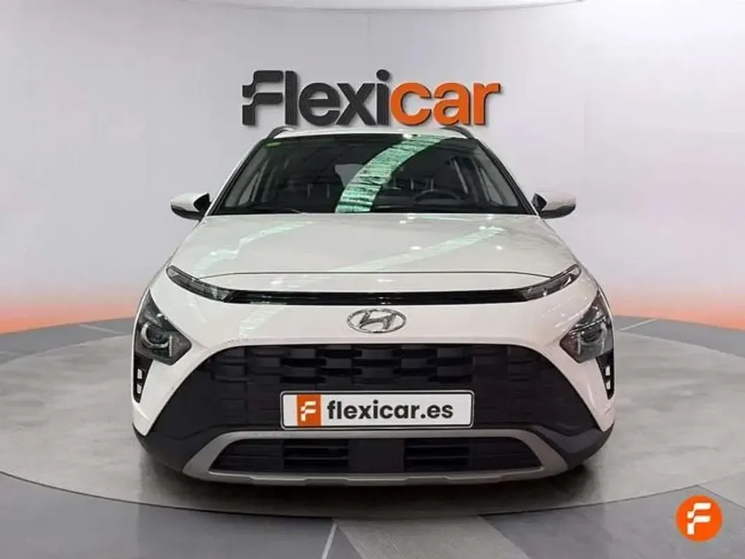 Usado Hyundai Bayon 84 CV (61 kW) 2022 Blanco SUV