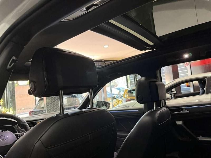 Usado VW Tiguan R-line 150 HP (110 kW) 2022 Branco SUV