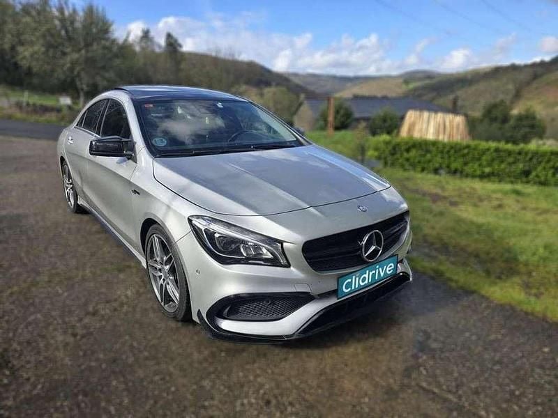 Usado Mercedes CLA220 190 CV (139 kW) 2017 Gris Berlina