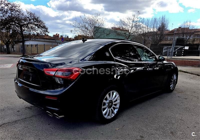 Usado Maserati Ghibli 275 CV (202 kW) 2014 Negro Berlina