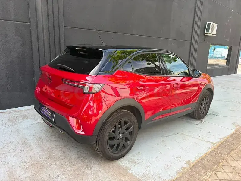 Usado Opel Mokka Ultimate 110 CV (80 kW) 2023 Rojo SUV