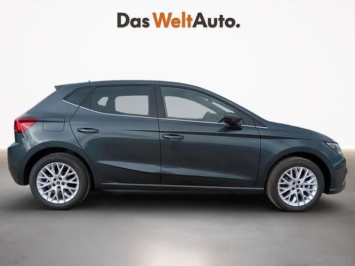 Usado Seat Ibiza 115 CV (84 kW) 2025 Gris Berlina