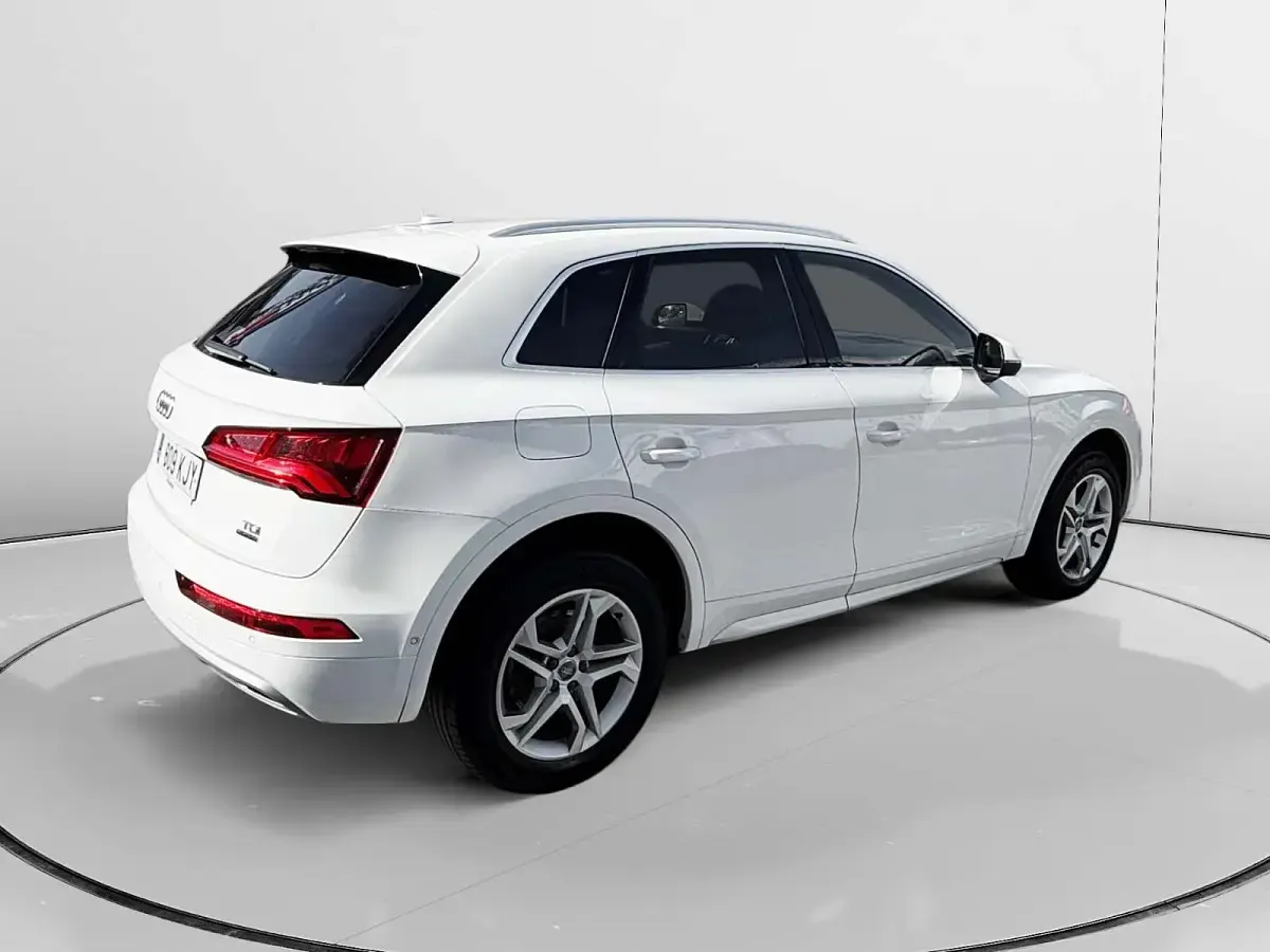 Usado Audi Q5 Design 190 CV (139 kW) 2018 Negro SUV