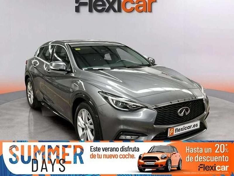 Negro Usado 2018 Infiniti Q30 Premium Utilitario | 20.990 € (Precio justo) - Imagen 1/4