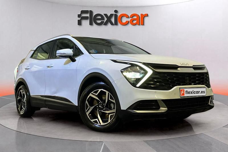 Usado Kia Sportage 116 CV (85 kW) 2023 Blanco SUV