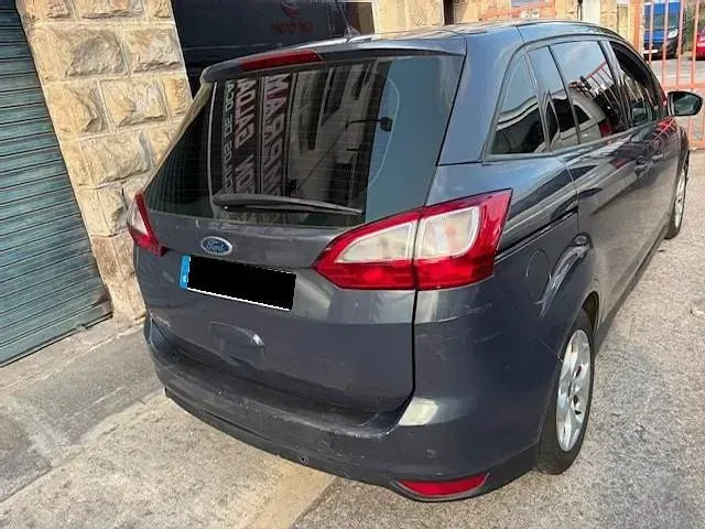 Usado Ford C-MAX 115 CV (84 kW) 2011 Monovolumen