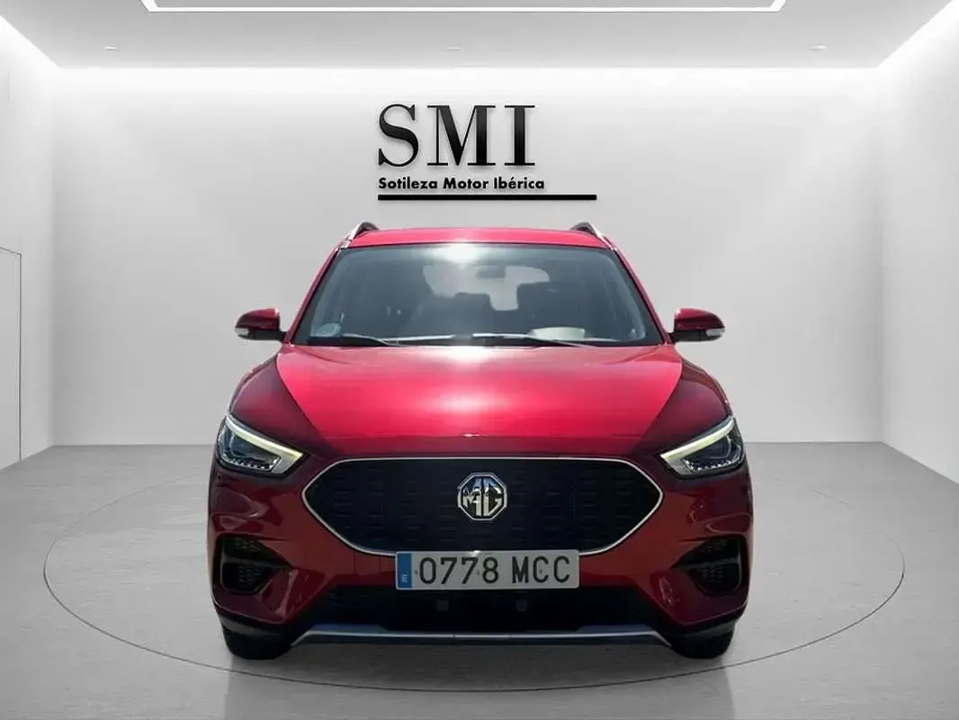 Usado MG ZS Comfort 106 HP (77 kW) 2022 Vermelho SUV