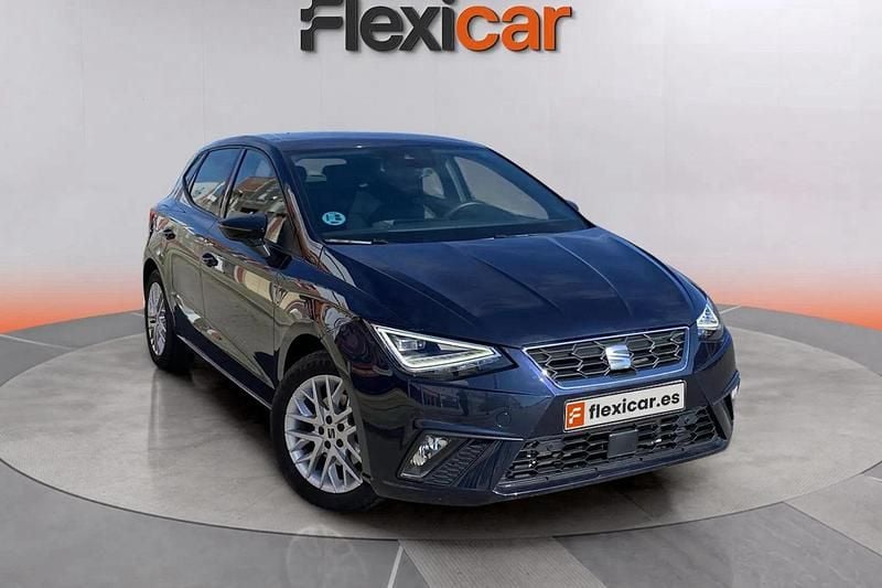 Azul Usado 2022 Seat Ibiza FR Berlina | 14.390 € (Buen precio) - Imagen 1/4