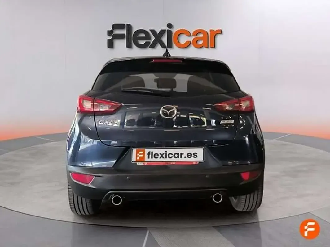 Usado Mazda CX-3 Luxury 120 CV (88 kW) 2017 Azul SUV