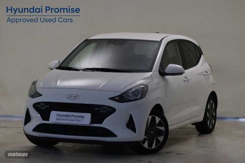 Atlas white Usado 2024 Hyundai i10 Utilitario | 15.450 € (Un poco caro) - Imagen 1/4