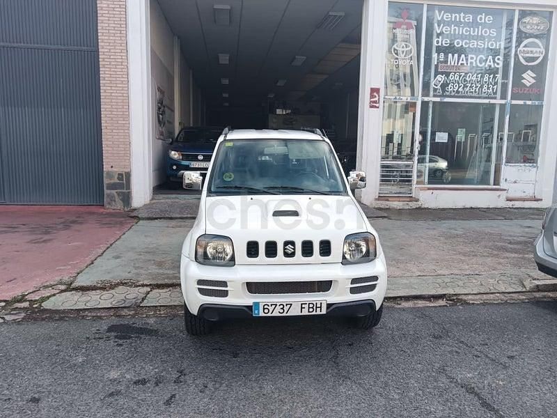 Usado Suzuki Jimny 86 CV (63 kW) 2006 Blanco SUV