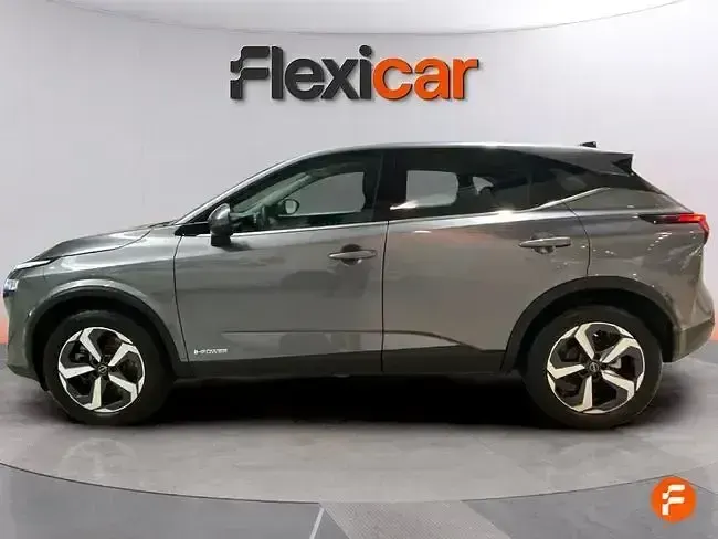 Usado Nissan Qashqai N-Connecta 190 HP (139 kW) 2024 Cinzento SUV