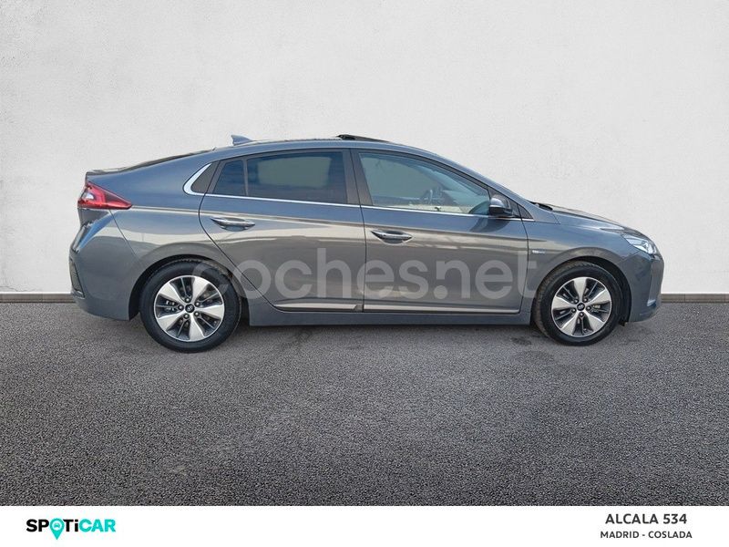 Usado Hyundai Ioniq 141 CV (103 kW) 2019 Gris Utilitario