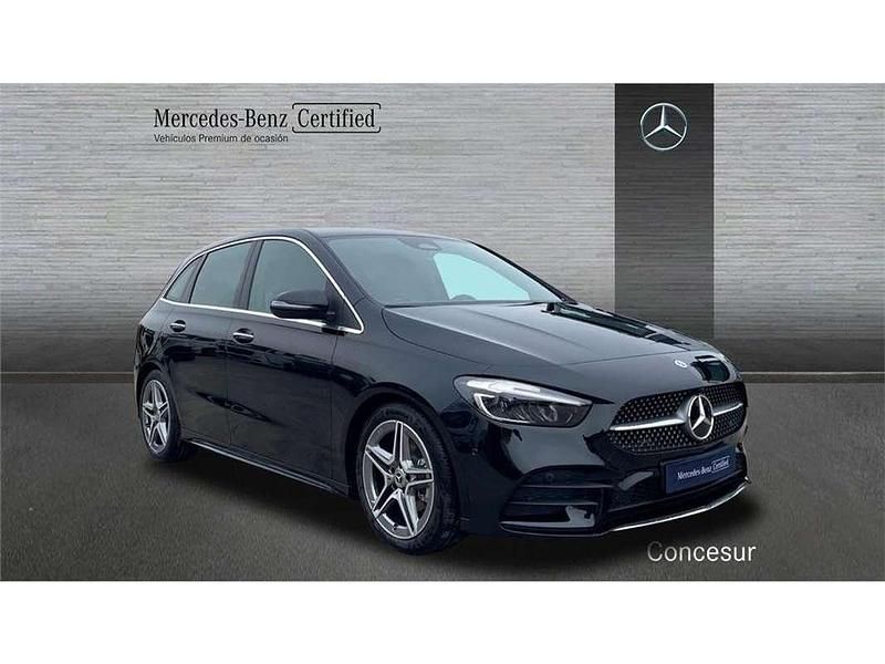 Usado Mercedes B180 109 CV (80 kW) 2024 Negro Utilitario