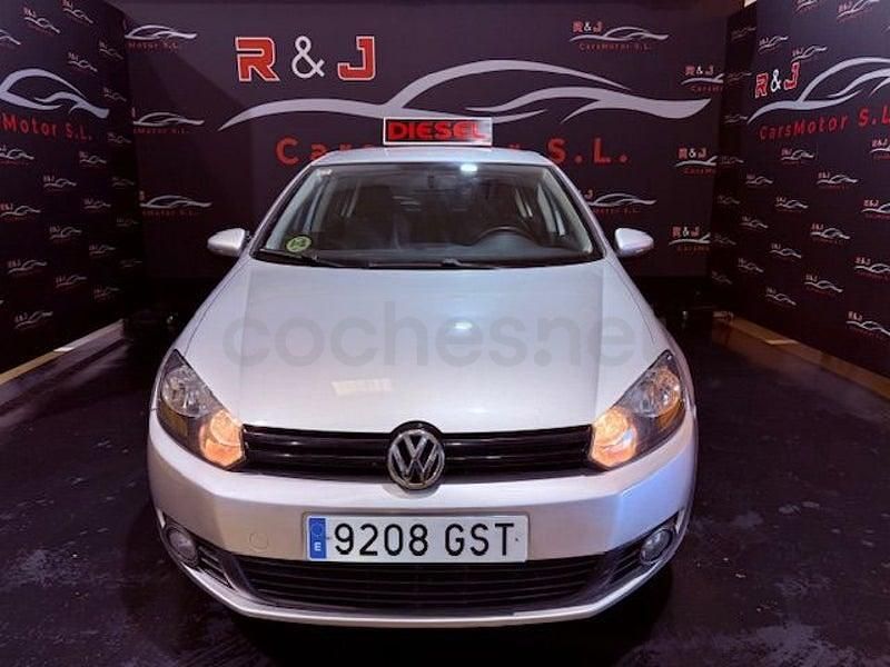 Usado VW Golf VI Advance 105 CV (77 kW) 2010 Gris / plata Utilitario