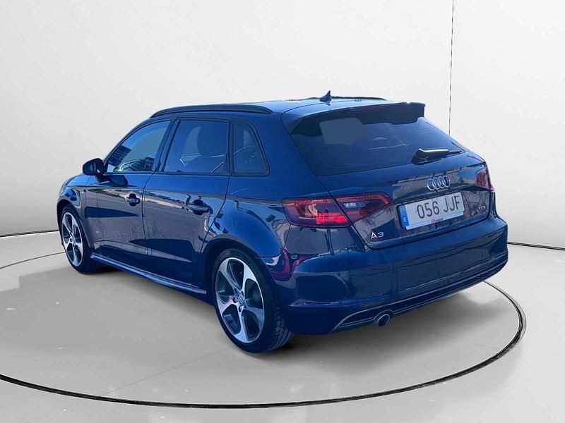 Usado Audi A3 S-Line 111 CV (81 kW) 2015 Azul Utilitario