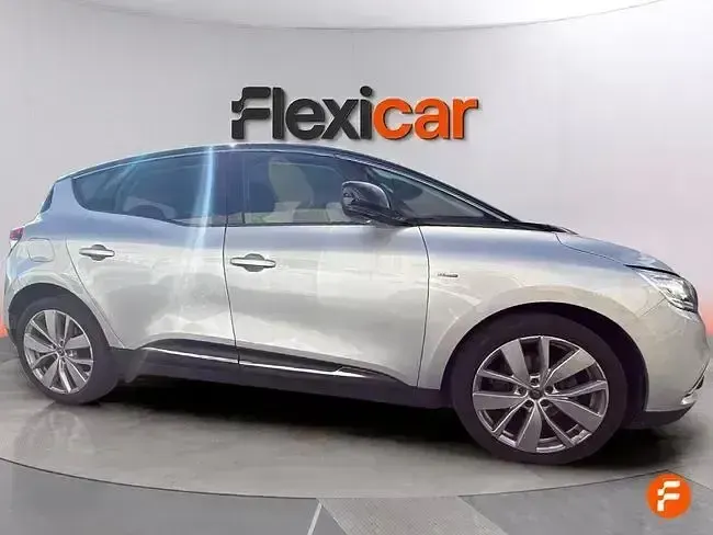 Usado Renault Scénic IV LIMITED 140 CV (102 kW) 2019 Gris Monovolumen