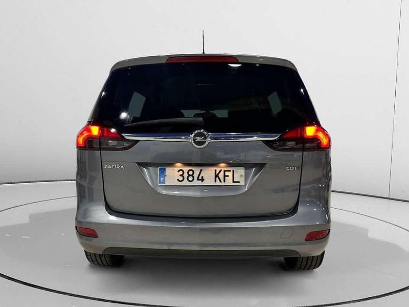 Usado Opel Zafira Selective 121 CV (88 kW) 2017 Gris Monovolumen