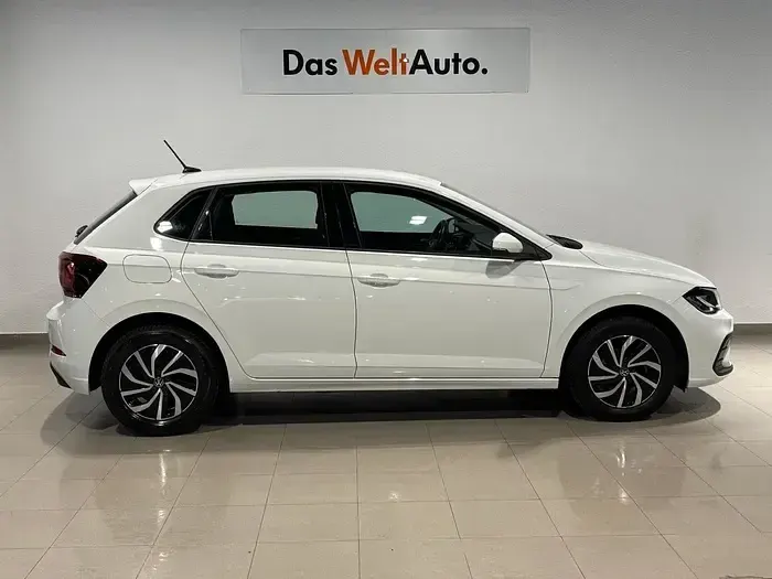 Usado VW Polo Life 95 CV (69 kW) 2023 Blanco Utilitario
