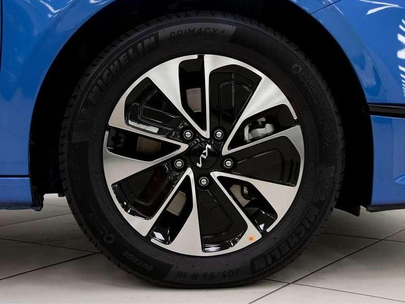 Usado Kia Ceed 101 CV (74 kW) 2025 Azul Utilitario