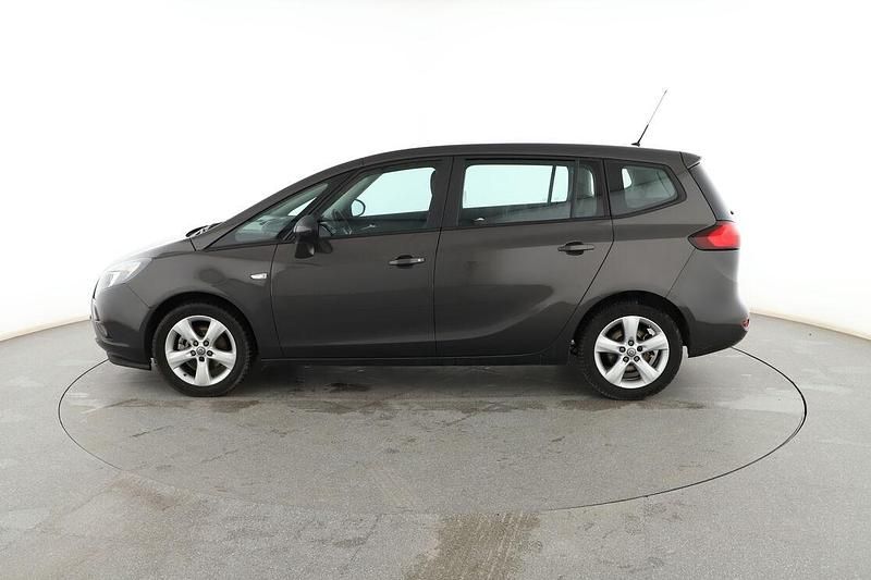 Usado Opel Zafira Tourer Expression 130 CV (95 kW) 2015 Gris Monovolumen