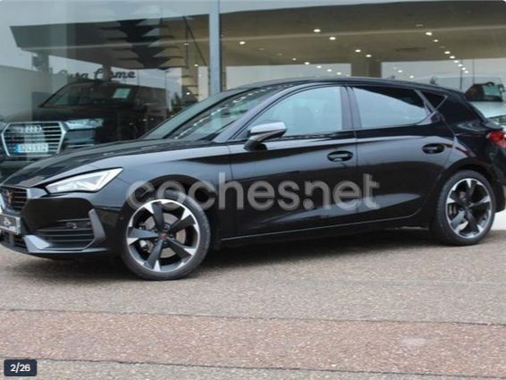 Negro Usado 2023 Cupra Leon Berlina | 27.900 € (Buen precio) - Imagen 1/4