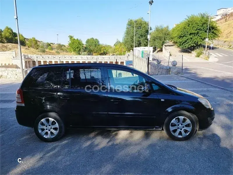 Usado Opel Zafira Energy 150 CV (110 kW) 2009 Negro Monovolumen