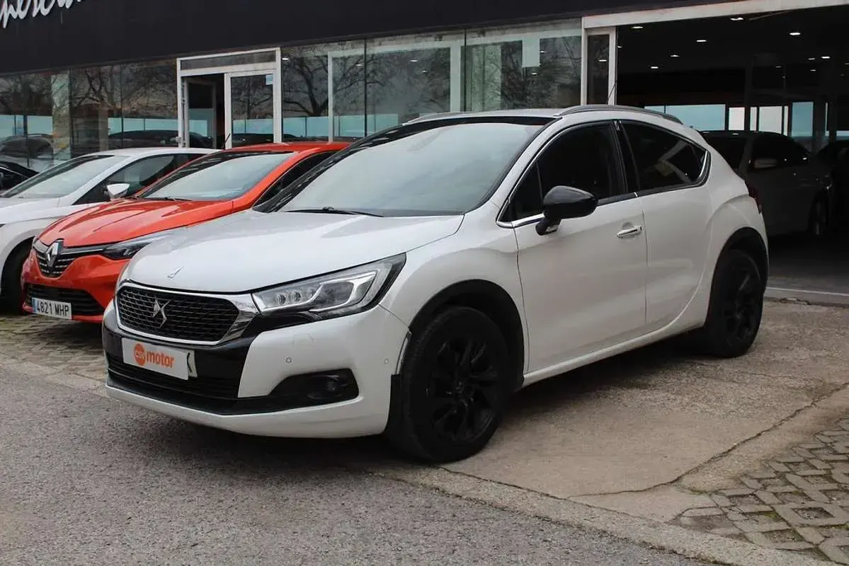 Usado DS Automobiles DS4 Style 120 CV (88 kW) 2018 Utilitario