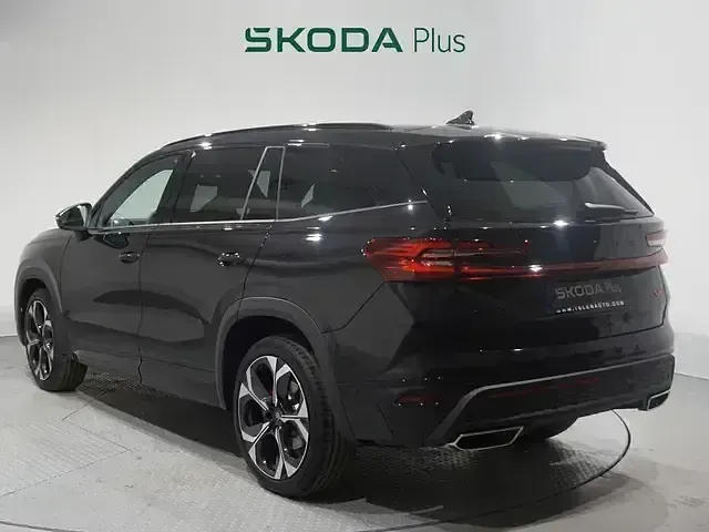 Nuevo Skoda Kodiaq RS 265 CV (194 kW) 2026 Negro SUV