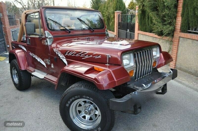 Usado Jeep Wrangler 197 CV (144 kW) 1986 Granate SUV