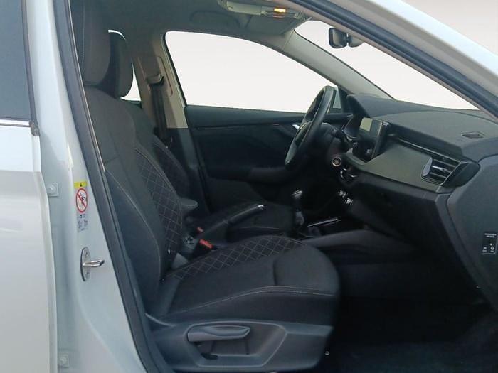 Usado Skoda Scala Ambition 110 CV (80 kW) 2024 Blanco Utilitario