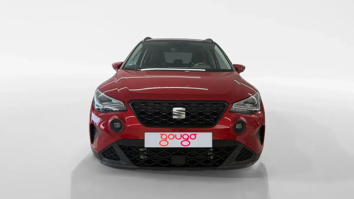 Usado Seat Arona Style 115 CV (84 kW) 2025 Negro SUV