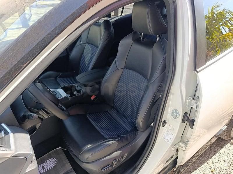 Usado Toyota RAV4 Hybrid 218 CV (160 kW) 2019 Blanco SUV