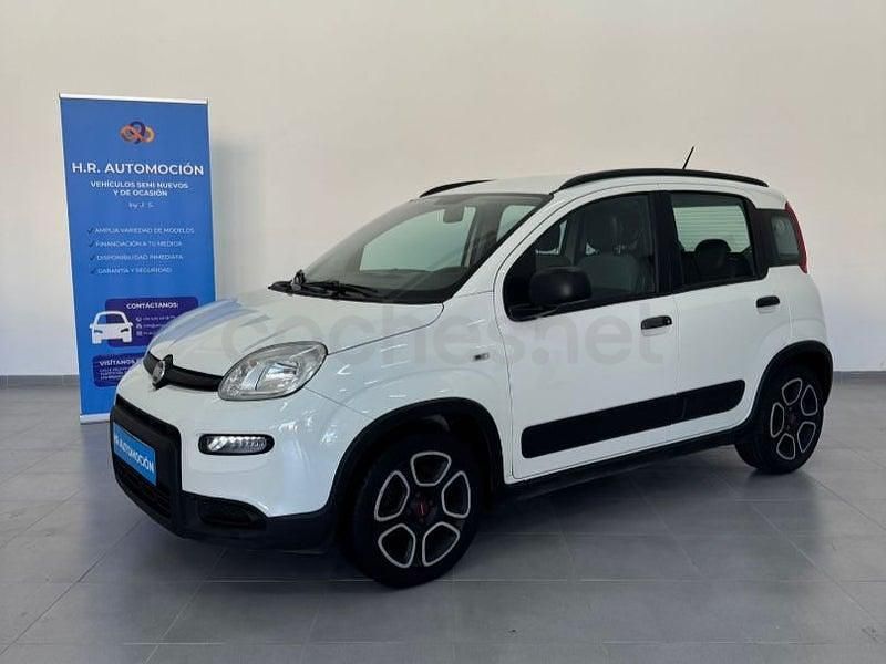 Usado Fiat Panda 70 CV (51 kW) 2022 Blanco Utilitario